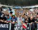 Tifosi partenopei nel settore ospiti dello Juventus Stadium